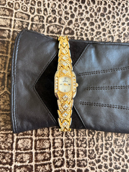 VINTAGE DIAMOND GENEVA WATCH