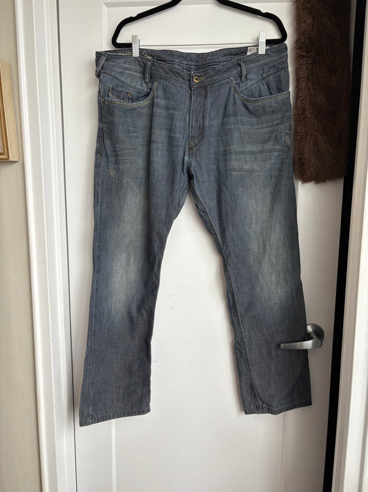 VINTAGE DIESEL JEANS - 38