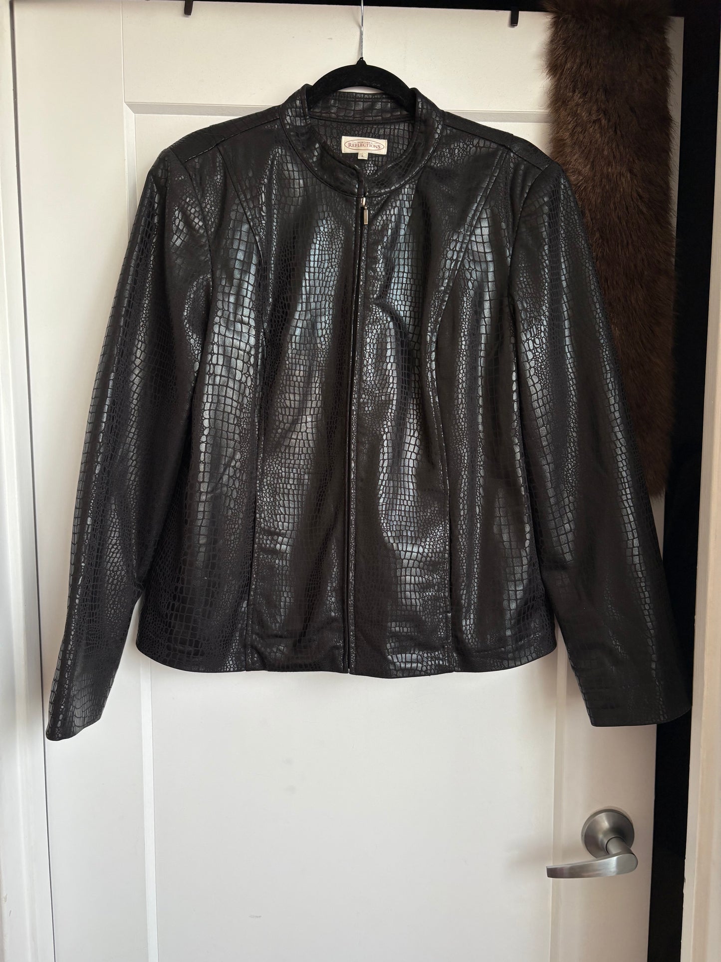 VINTAGE FAUX LEATHER JACKET