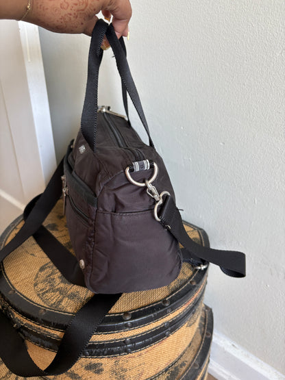 VINTAGE FILA Y2K SPORTS NYLON BAG