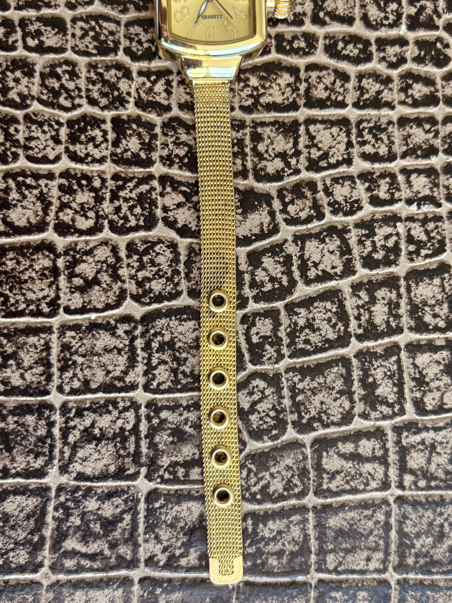 VINTAGE GENEVA WATCH