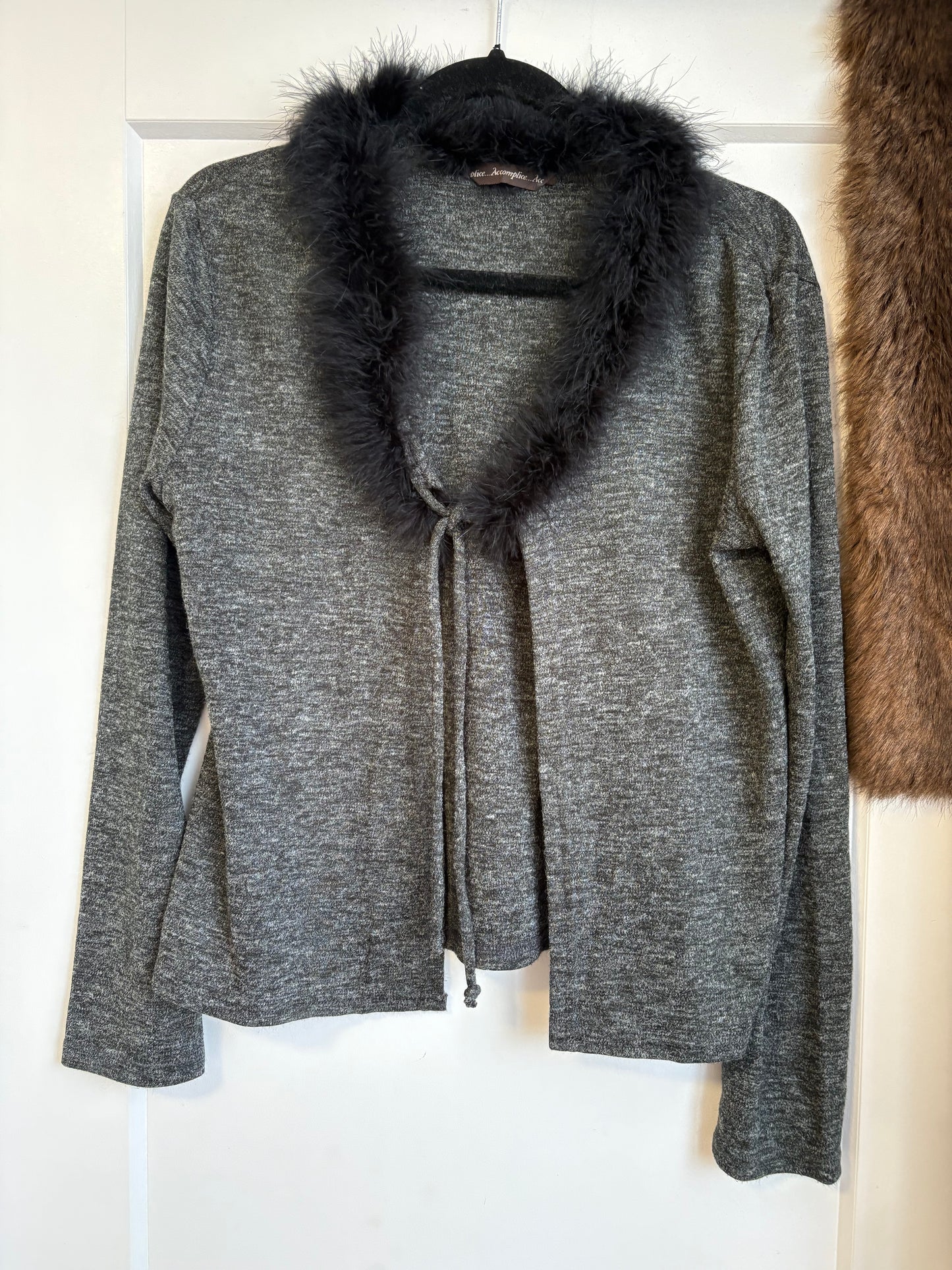 VINTAGE GREY CARDIGAN WITH FEATHER TRIM