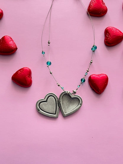 VINTAGE HEART LOCKET