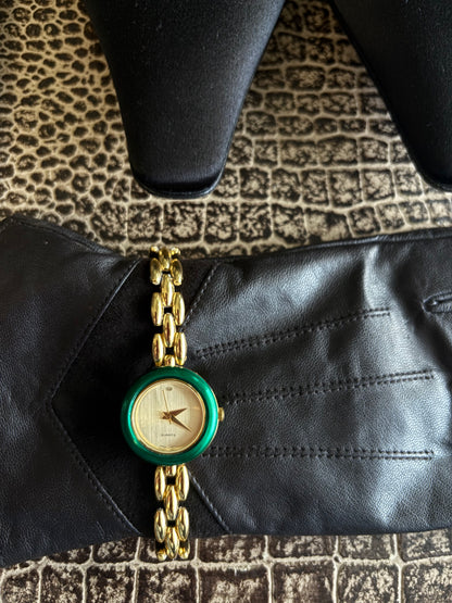 VINTAGE INTERCHANGEABLE BEZEL WATCH