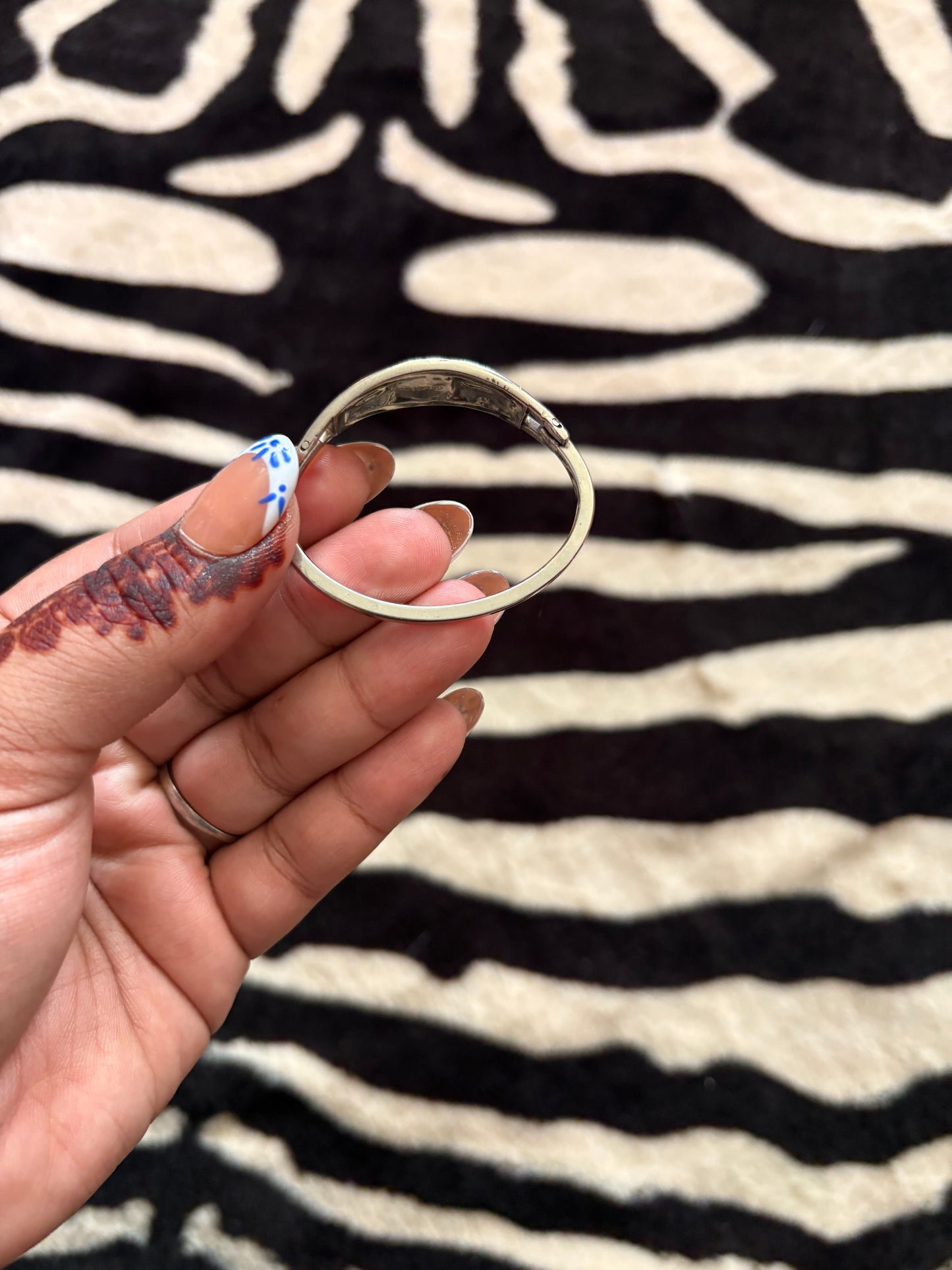 VINTAGE KIDS MEXICAN ALPACA SILVER FLOWER BRACELET