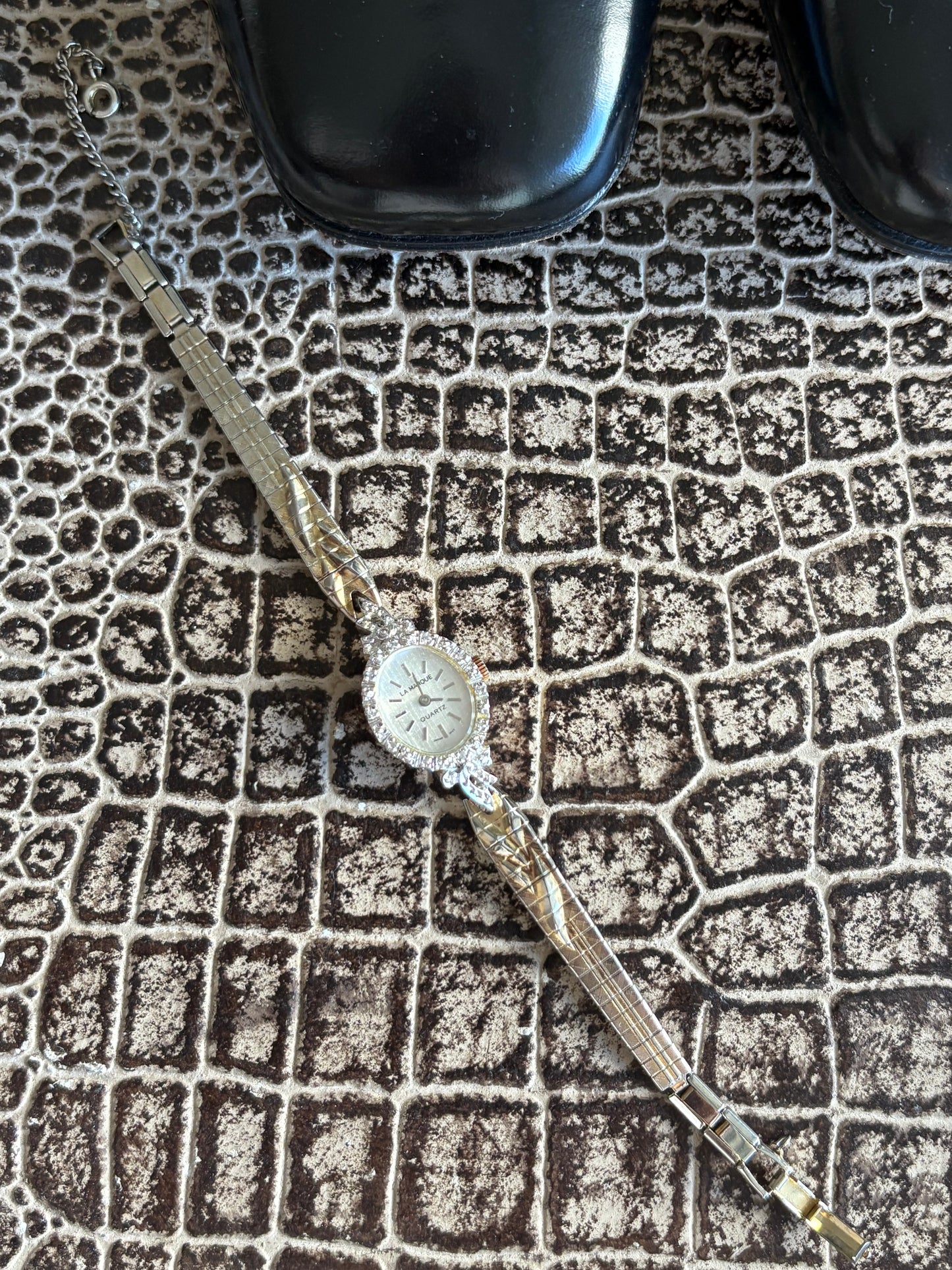 VINTAGE LA MARQUE WATCH