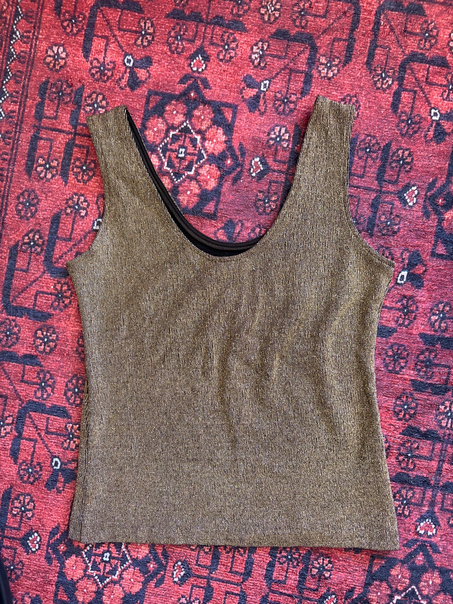 VINTAGE LE CHATEAU GOLD TANK - L