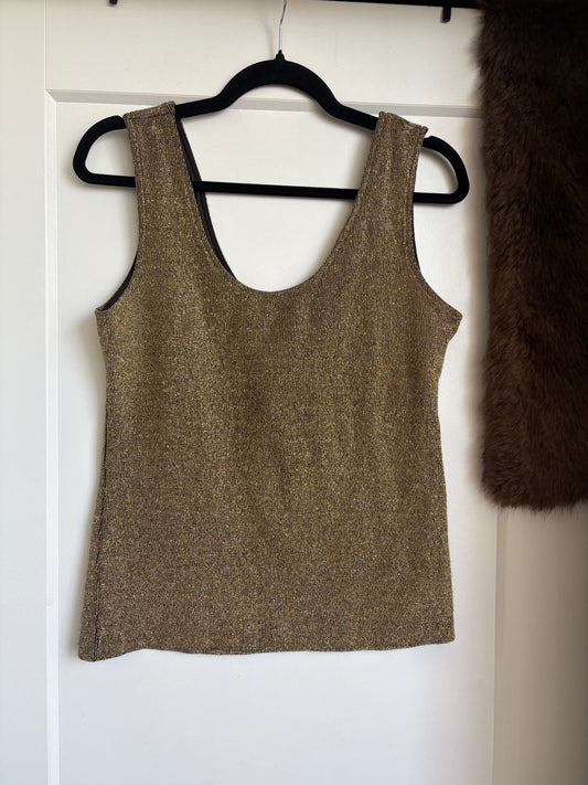 VINTAGE LE CHATEAU GOLD TANK - L