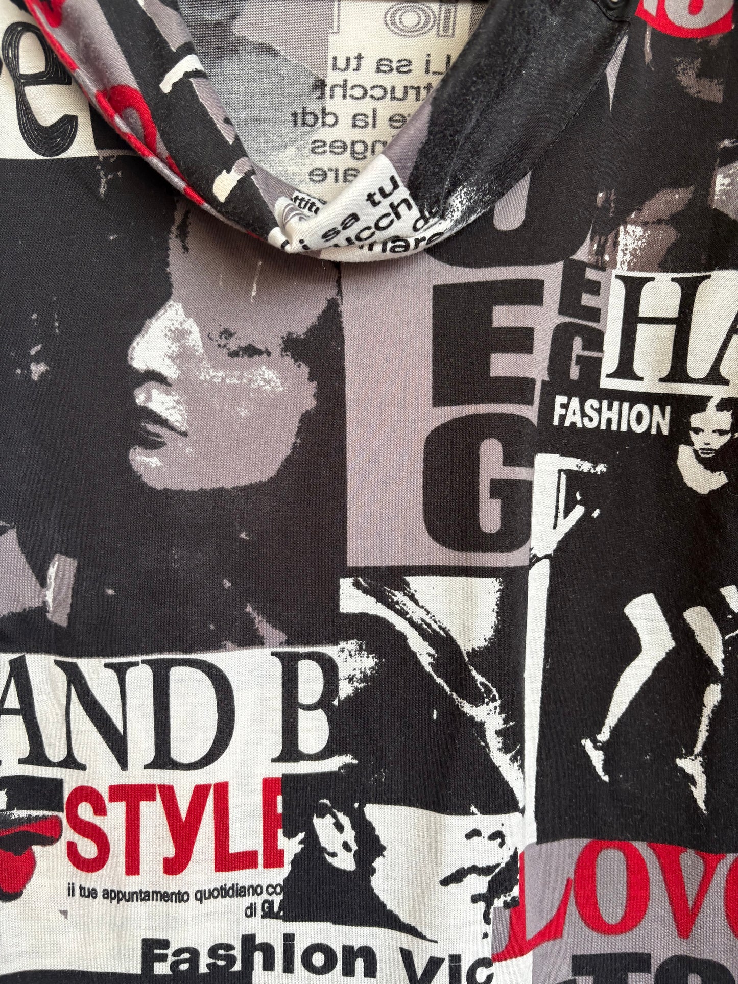 VINTAGE MAGAZINE SWEATER - S