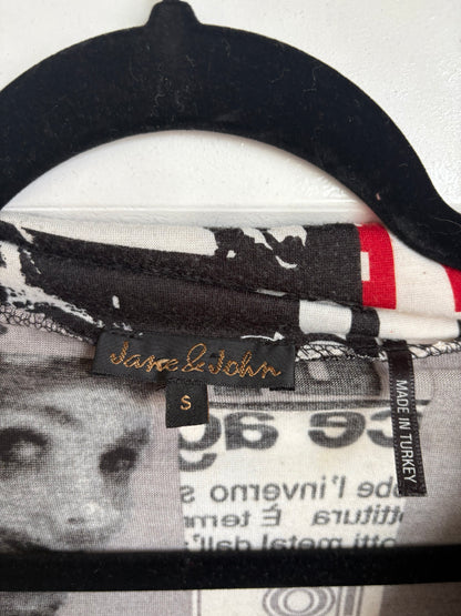 VINTAGE MAGAZINE SWEATER - S