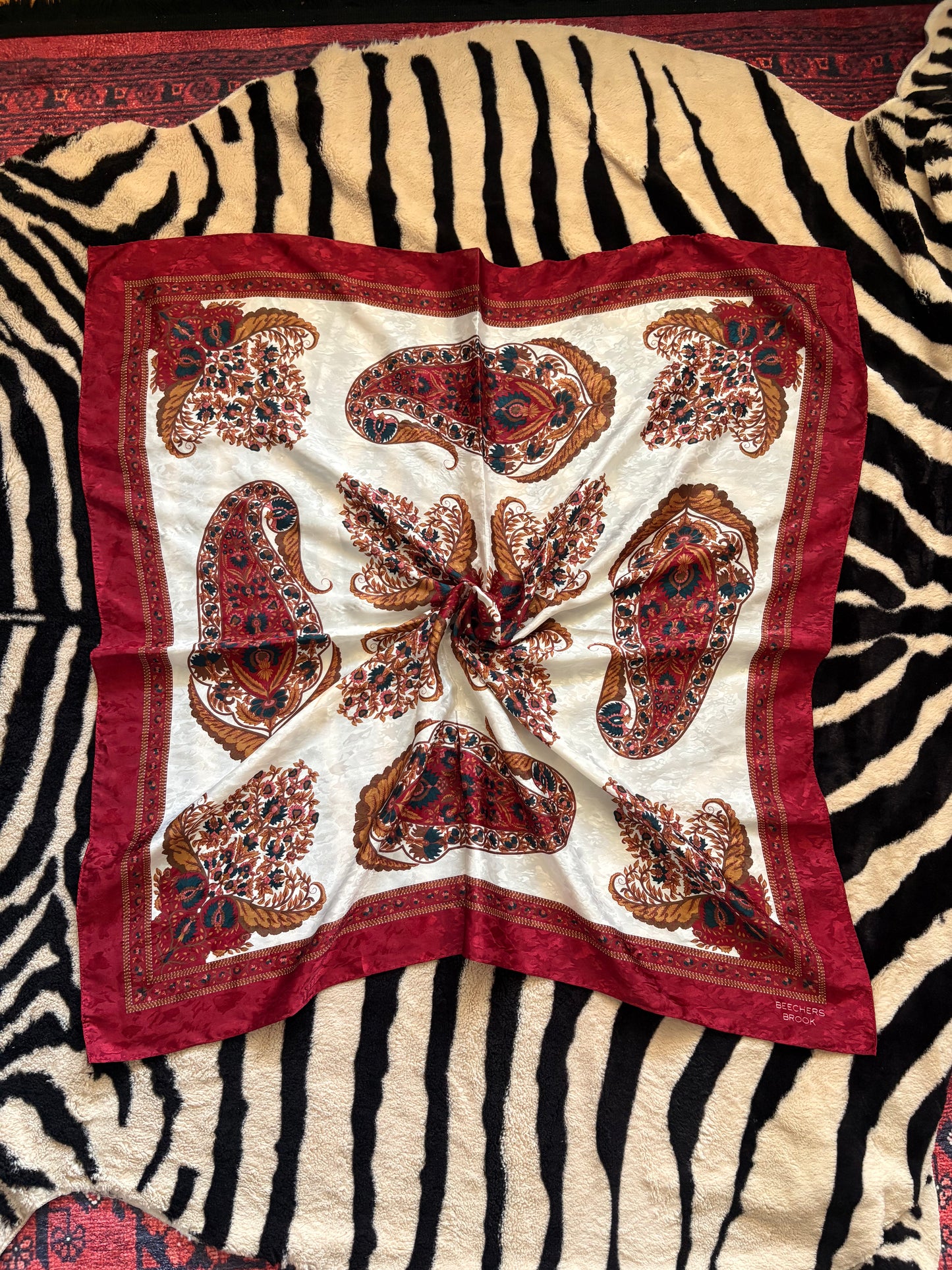 VINTAGE MAROON SILK SCARF
