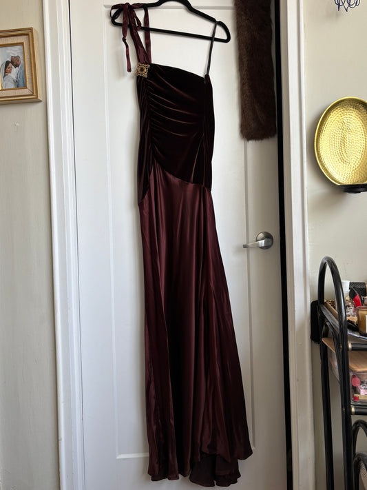 VINTAGE  VELVET DRESS - 12