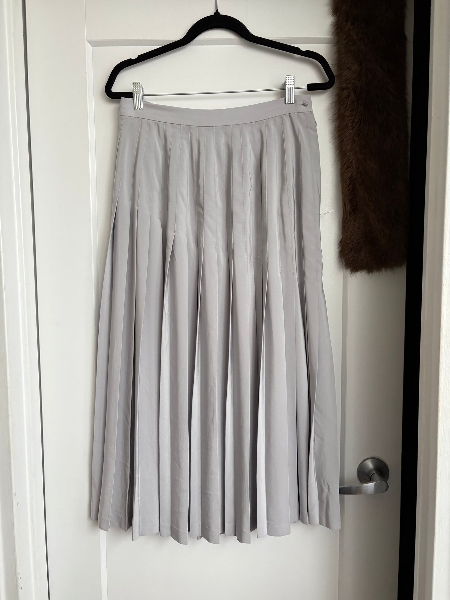 VINTAGE PLEATED SKIRT - S