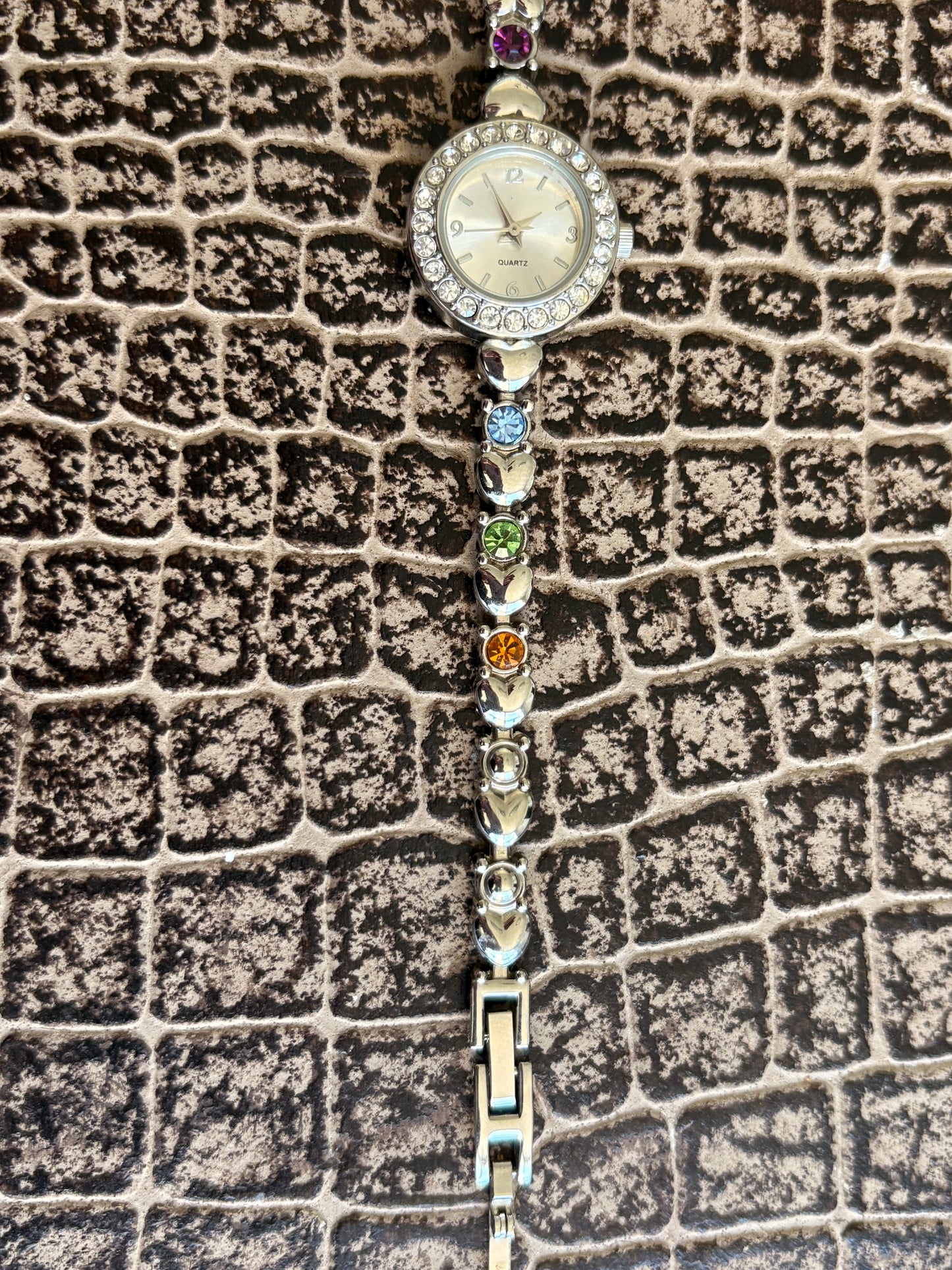 VINTAGE RAINBOW HEARTS WATCH