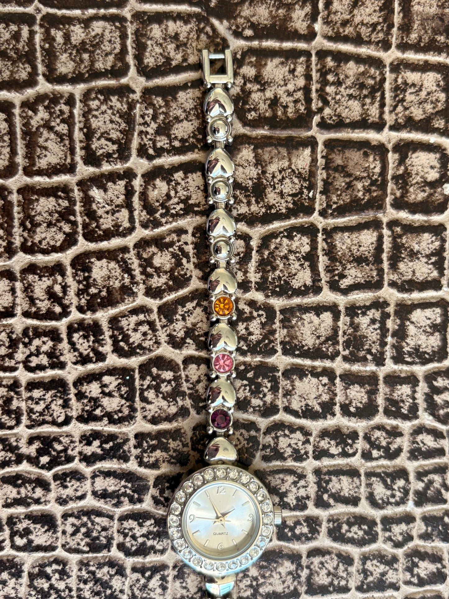 VINTAGE RAINBOW HEARTS WATCH