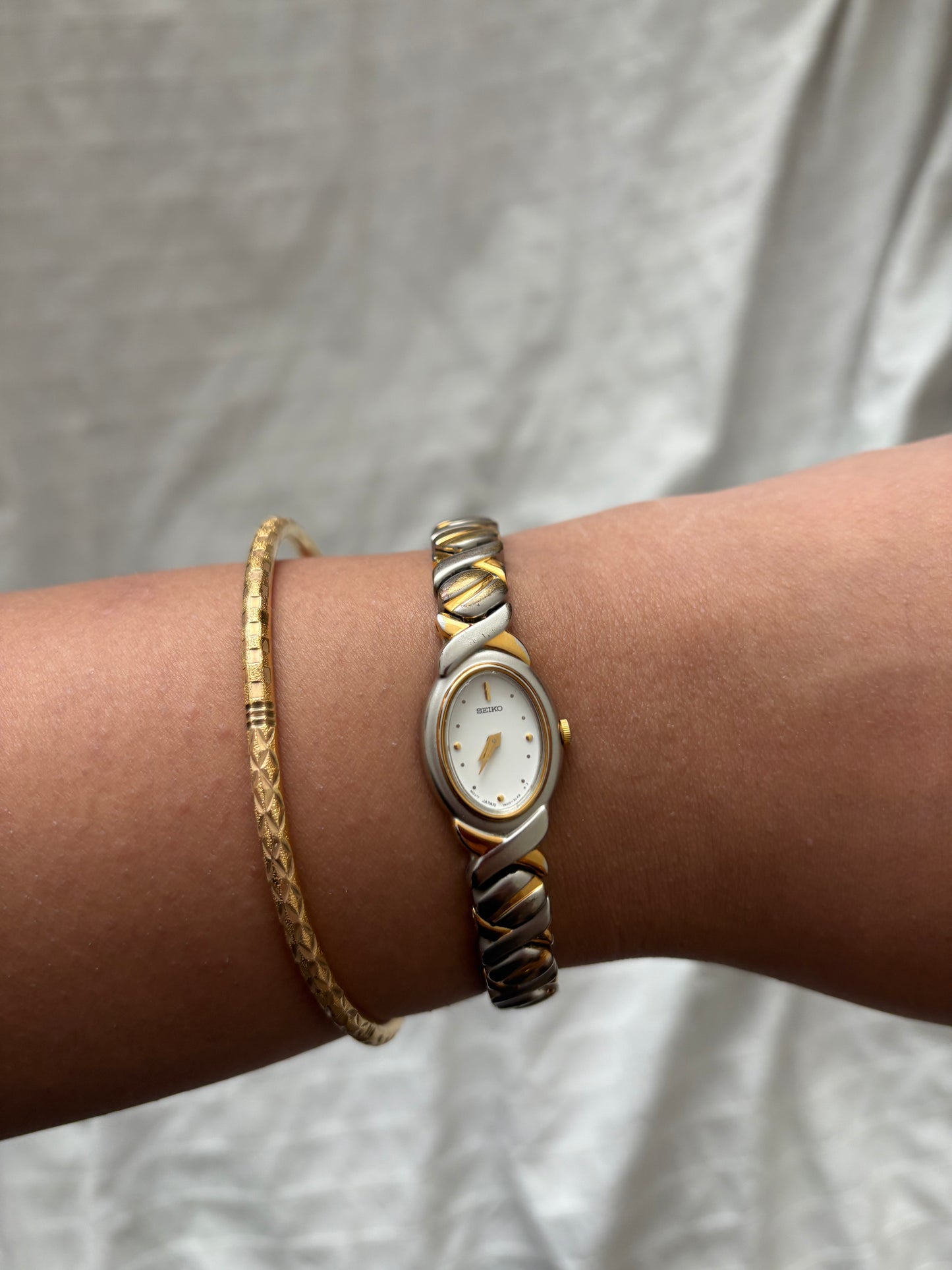 VINTAGE SEIKO TWO TONE WATCH