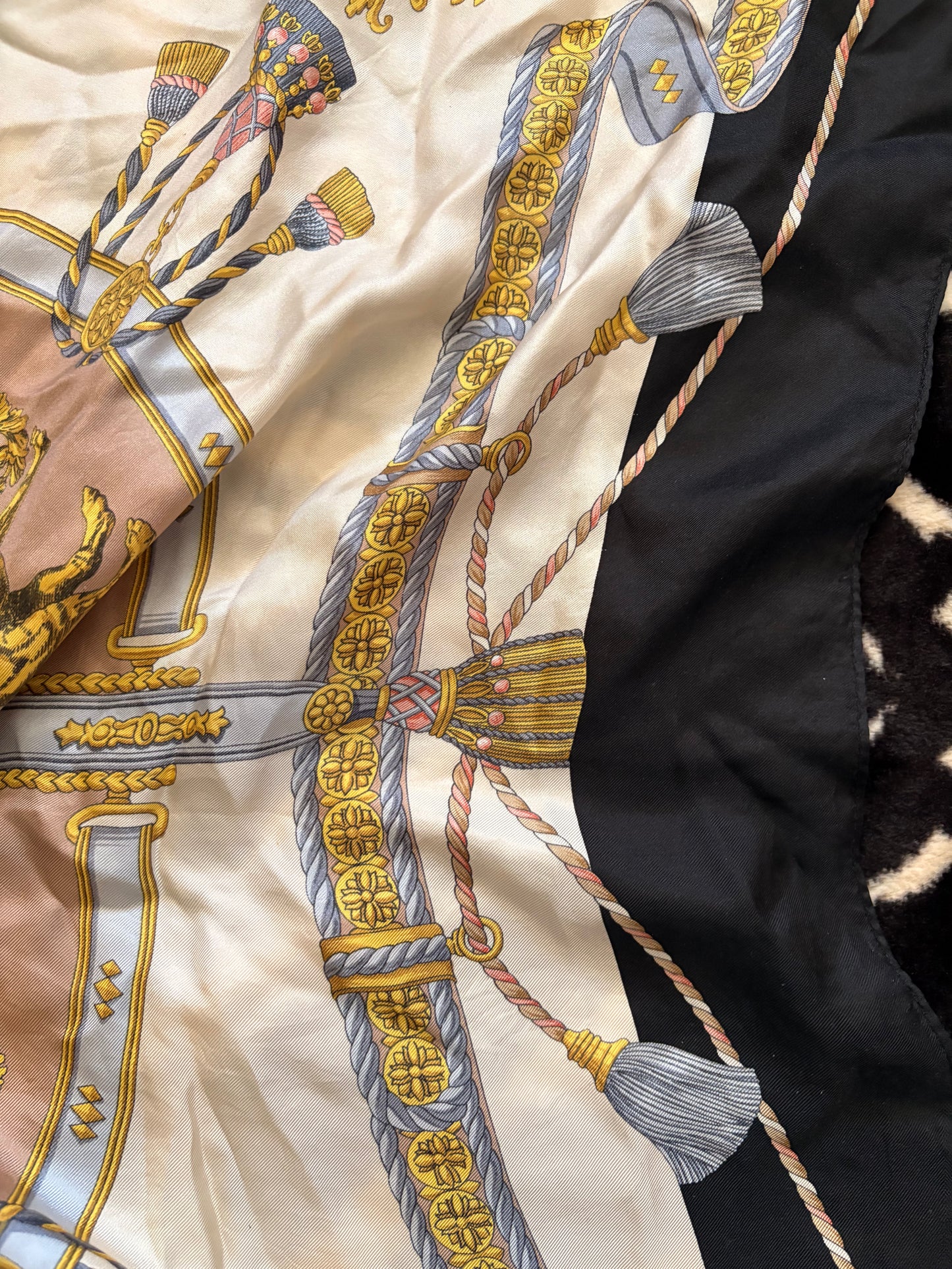 VINTAGE SILK SCARF