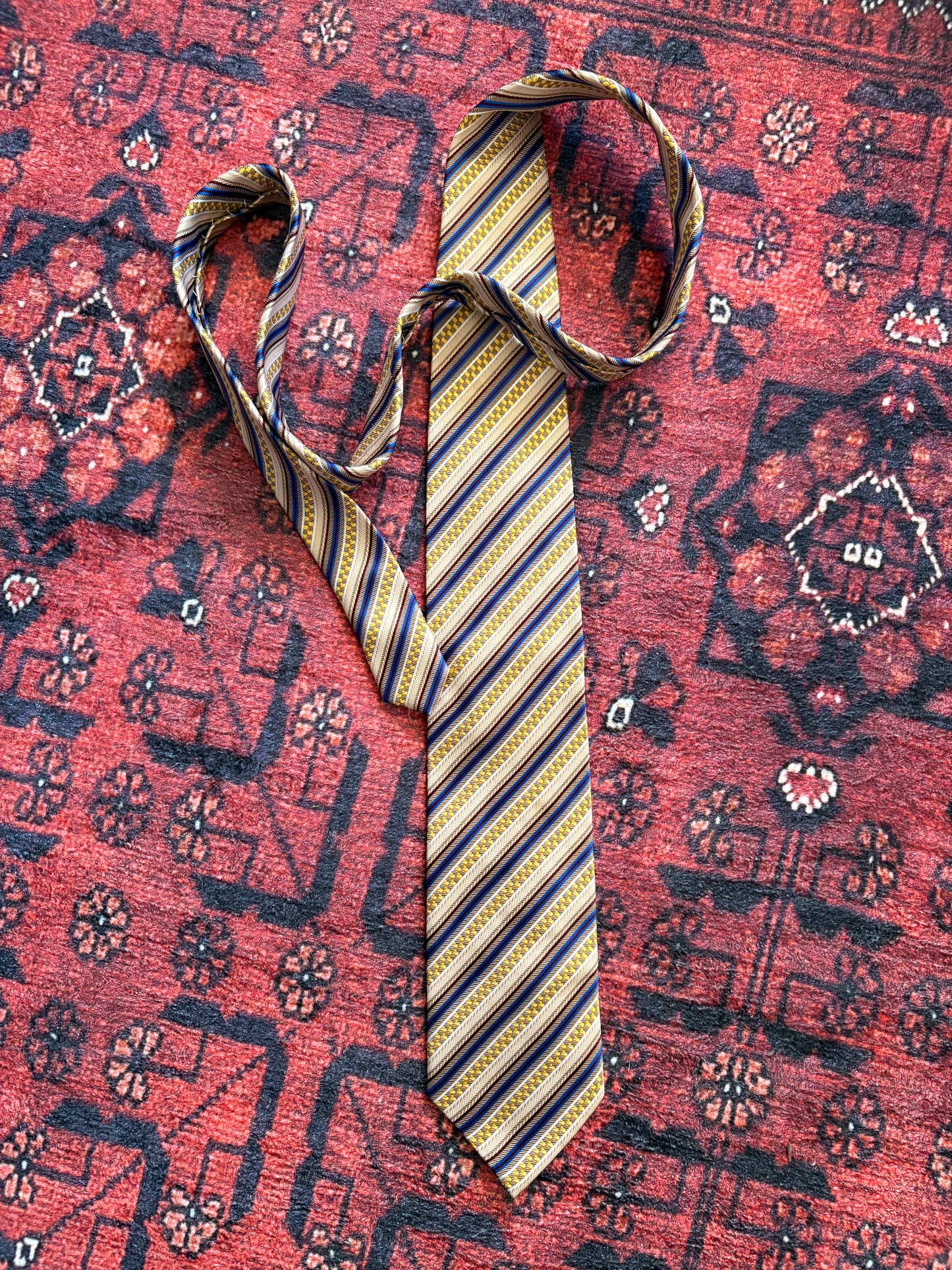 VINTAGE TUCCI TIE
