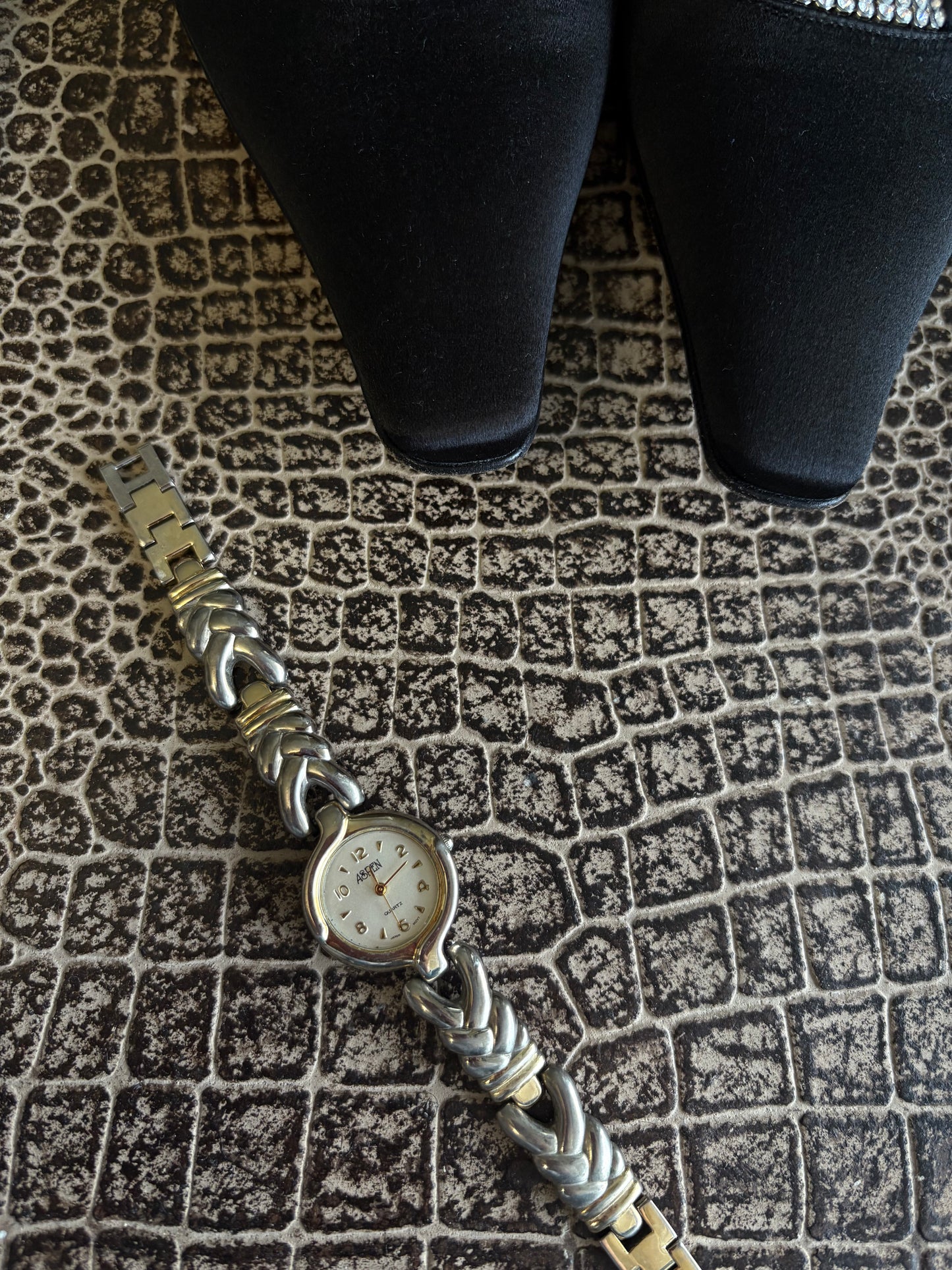 VINTAGE TWO TONE ASPEN WATCH