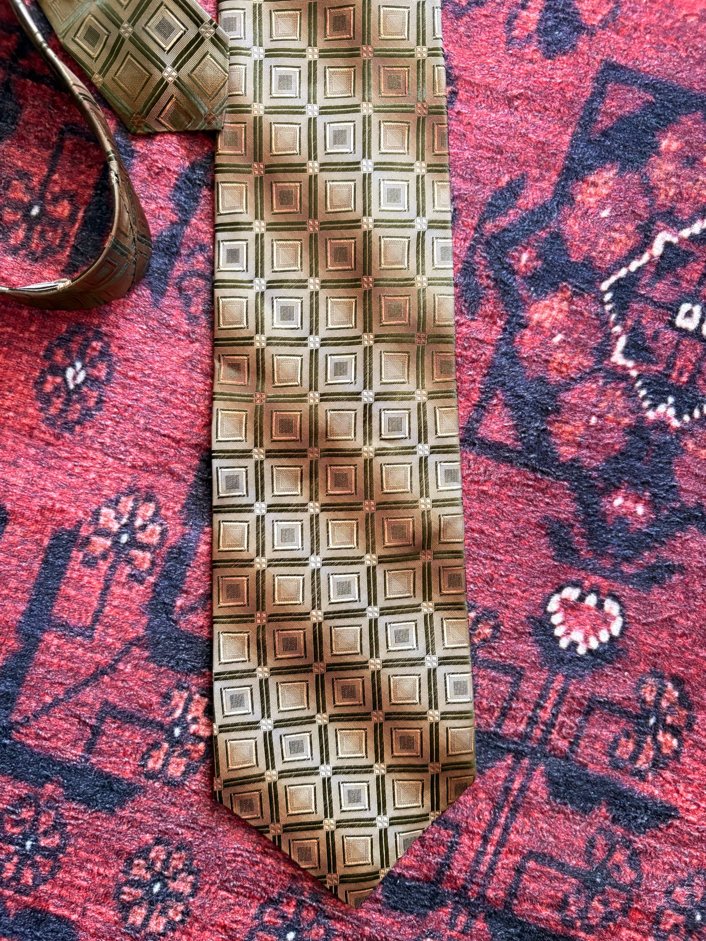 VINTAGE VALENTINO SILK TIE