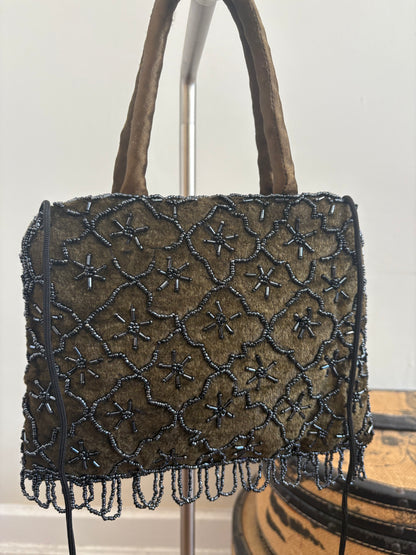 VINTAGE VELVET BEADED PURSE WITH A STRAP
