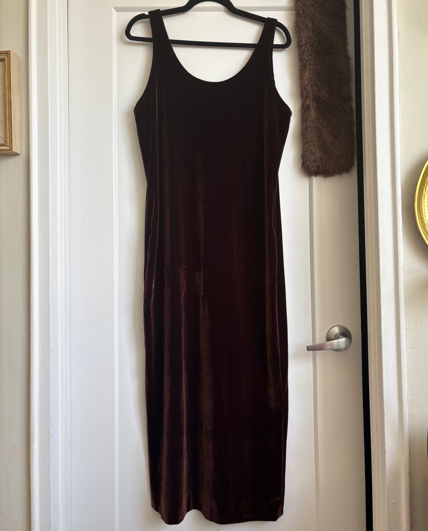 VINTAGE VELVET MAXI DRESS