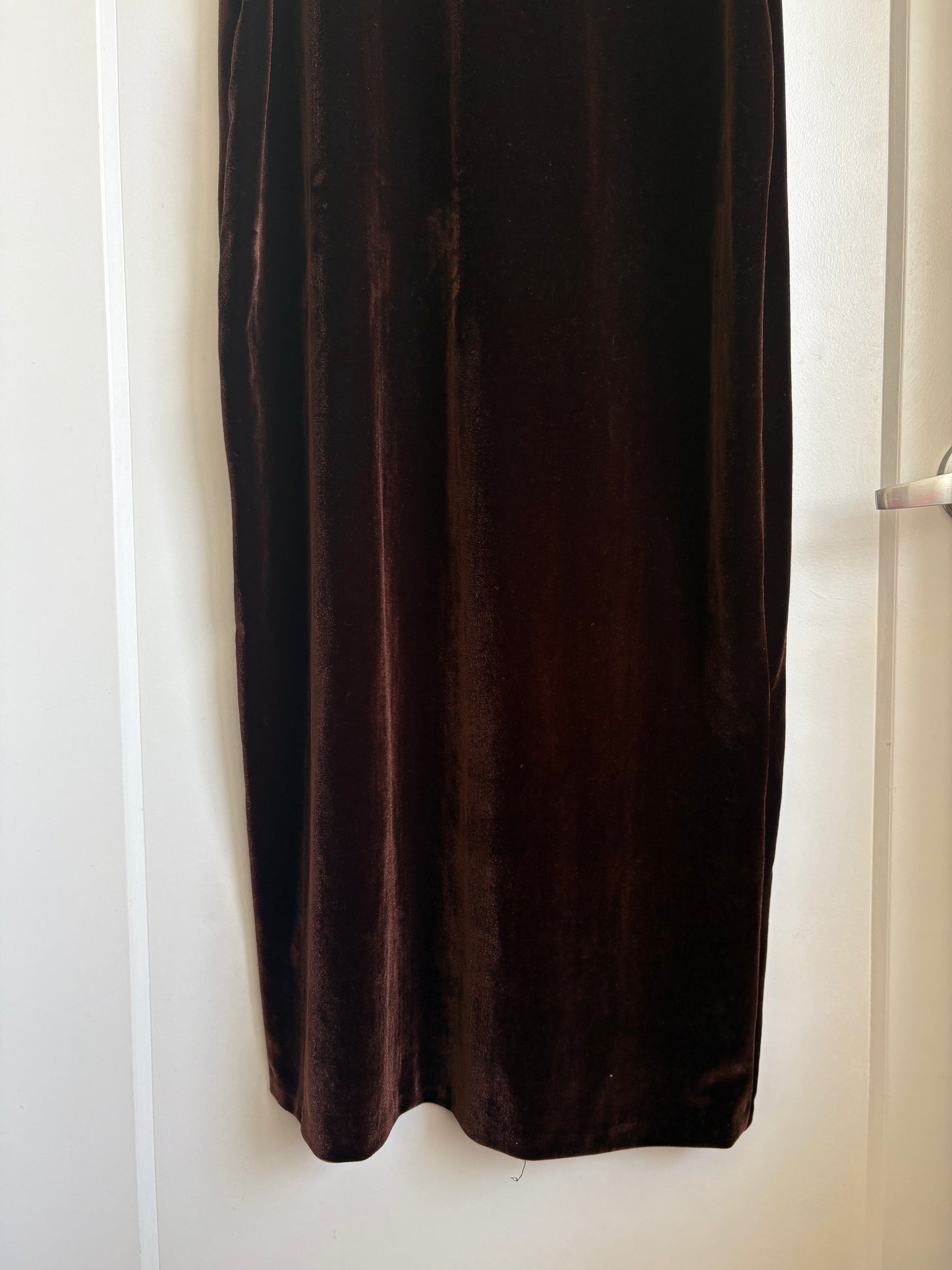 VINTAGE VELVET MAXI DRESS