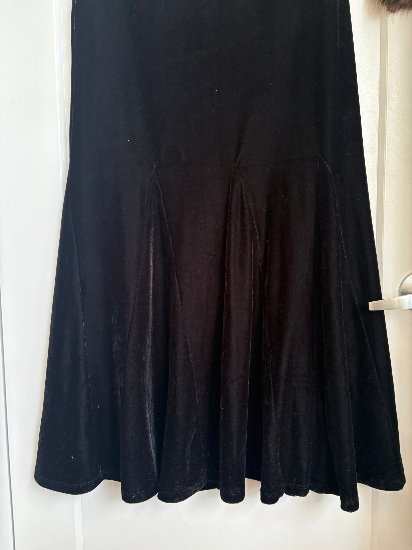 VINTAGE VELVET MAXI SKIRT - L