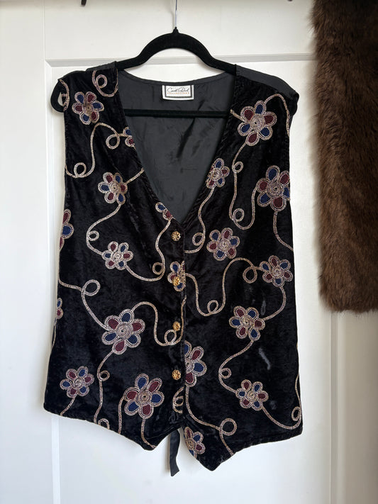VINTAGE VELVET VEST