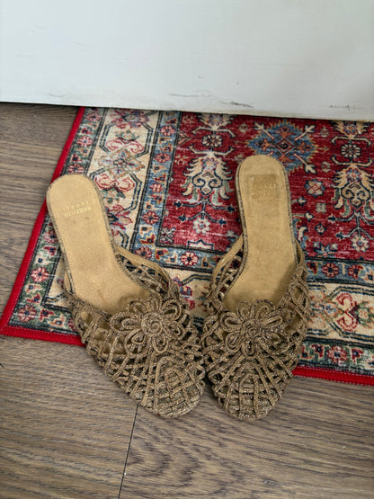 VINTAGE WOVEN STUART WEITZMAN FLATS - SIZE 8