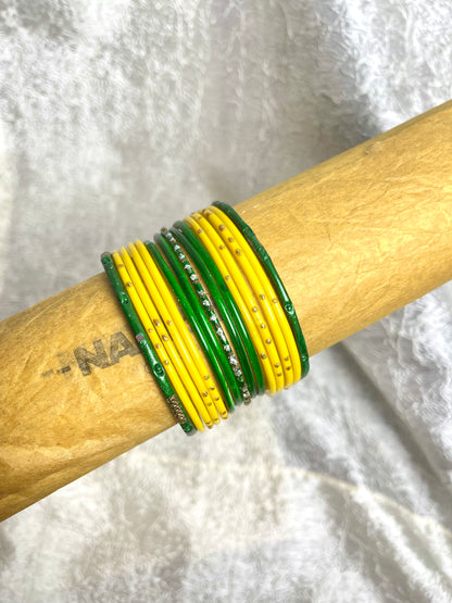 VINTAGE YELLOW AND GREEN BANGLES