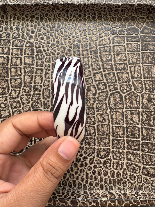 VINTAGE ZEBRA PRINT BANGLE